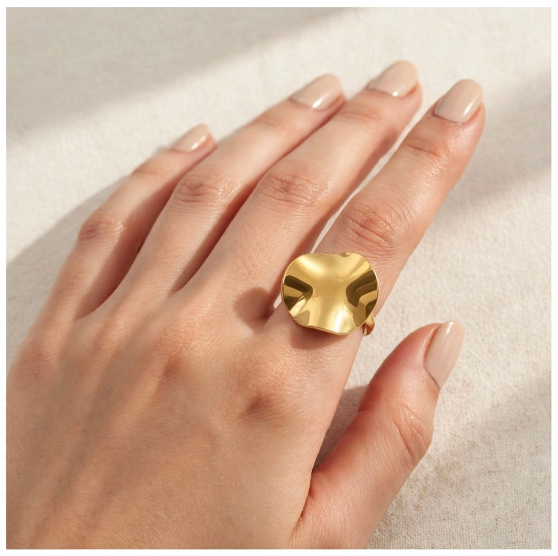 Anillo Pétalo Dorado