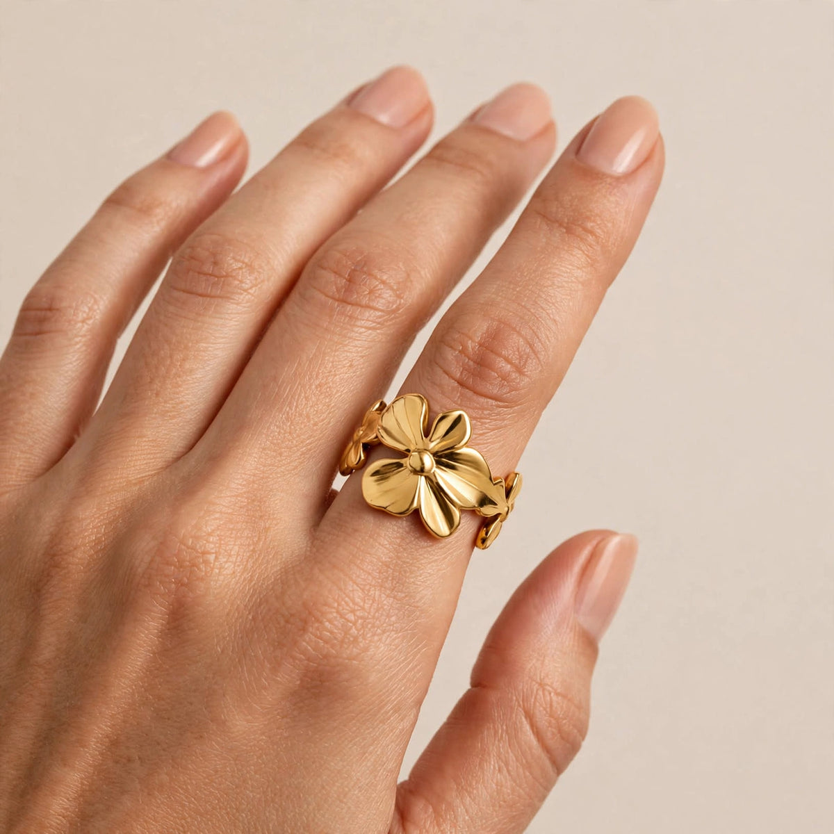 Anillo Jardín de Oro