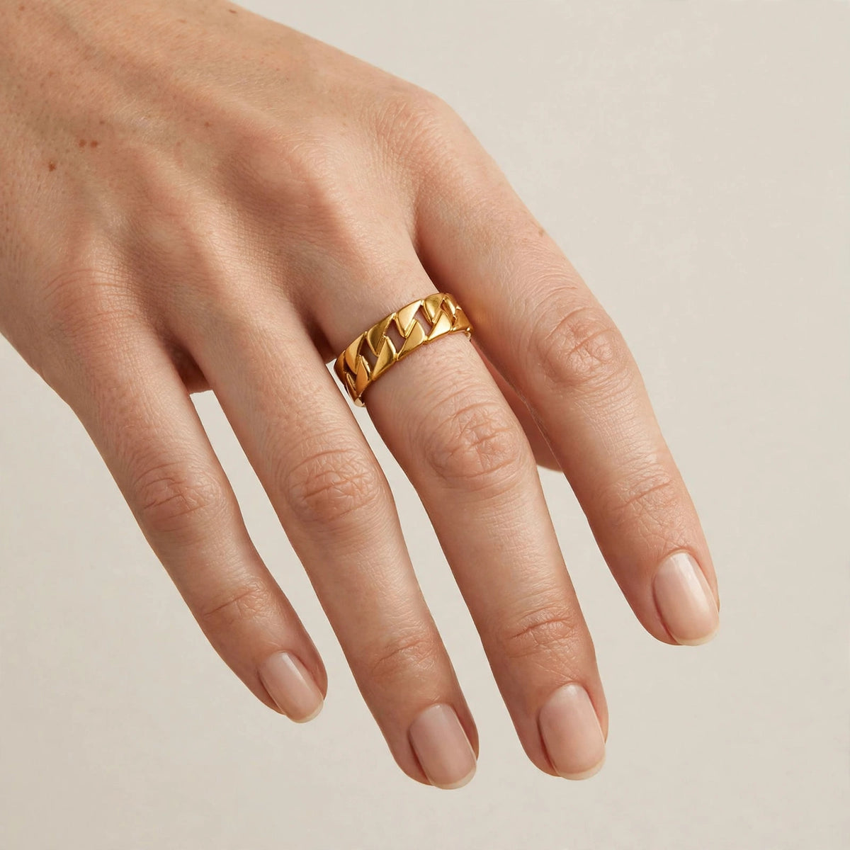 Anillo Cadena Soberana